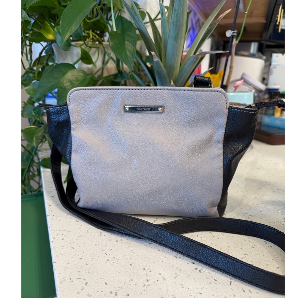 Nine‎ West Crossbody Bag Taupe Black Colorblock Pebbled Faux Leather Handbag